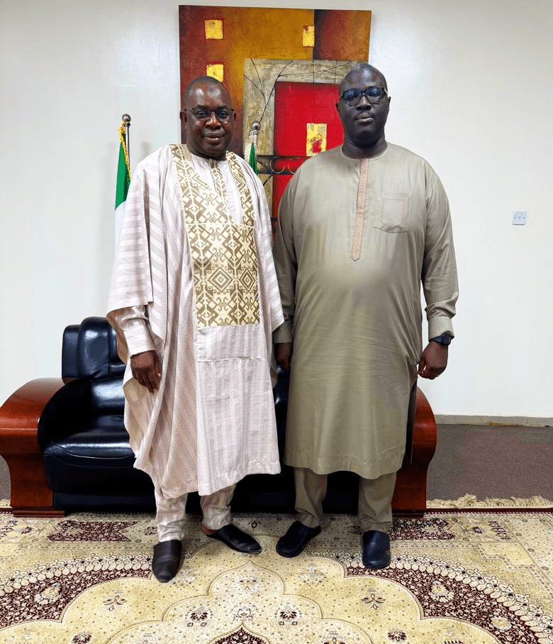 Audience avec Son Excellence Nicolas Nyouky, ambassadeur du Sénégal à Abuja (Nigéria)