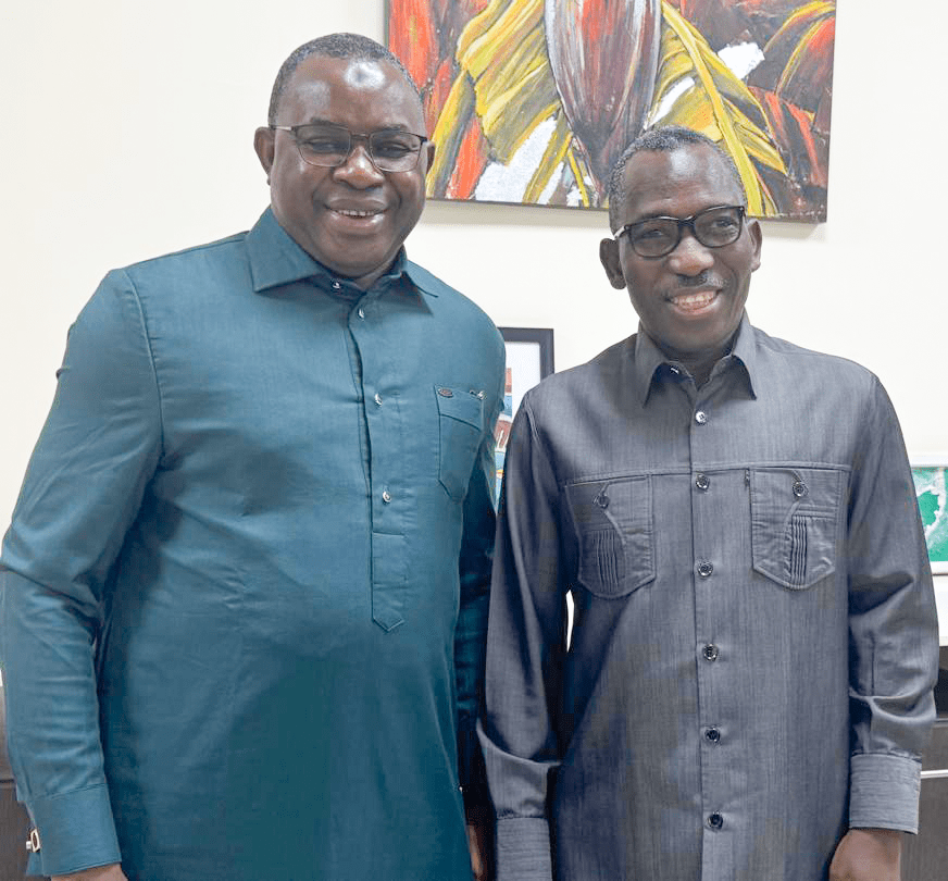 Séance de travail avec Monsieur Gilbert BAWARA, Ministre de la Réforme du Service Public, du Travail et du Dialogue Social de la République Togolaise.