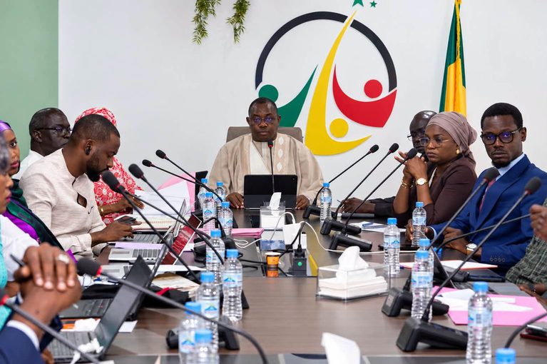 RECLASSEMENT DES GREFFIERS : LE DIALOGUE SE POURSUIT